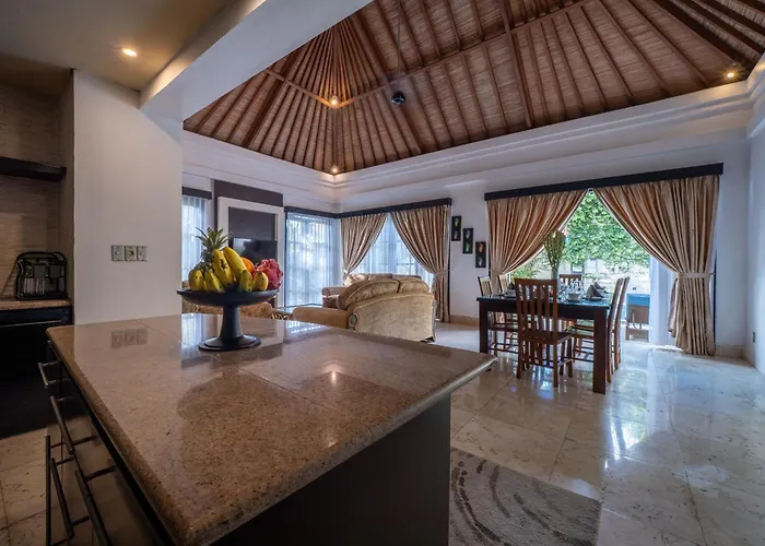 Villa Cometa Prime By Adam Jyota Management Seminyak (Bali)