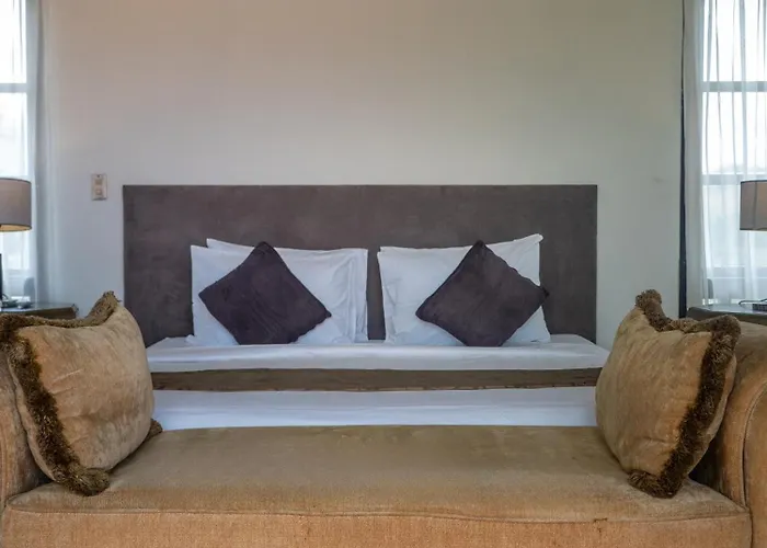 Villa Cometa Prime By Adam Jyota Management Seminyak (Bali)