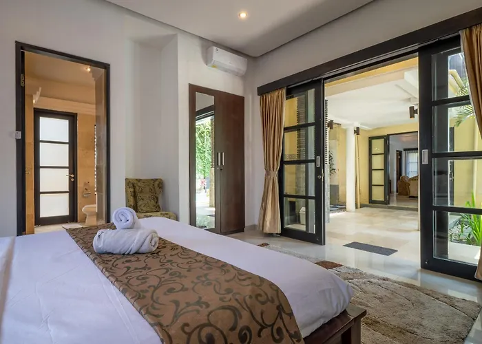 Cometa Prime By Adam Jyota Management Seminyak (Bali)