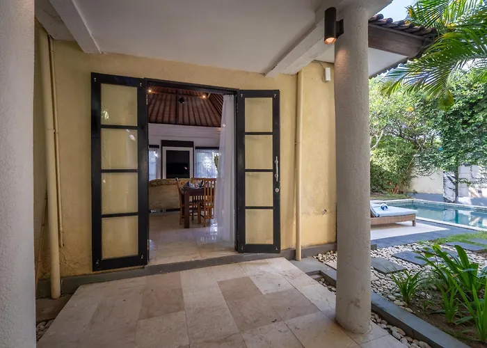 Cometa Prime By Adam Jyota Management Villa Seminyak (Bali)